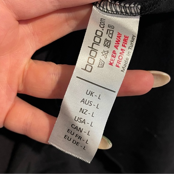 Boohoo Streetwear Limited Edition Butterfly Milano Eternity Tee Size L NWOT - Picture 4 of 6